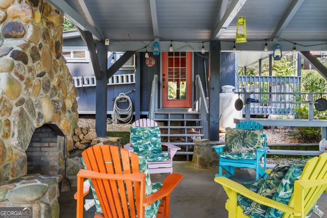 162 Hiawassee River Road, Brasstown, NC 28902