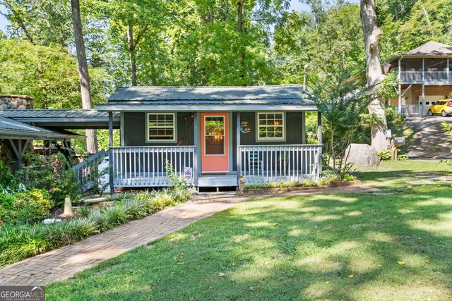 162 Hiawassee River Road, Brasstown, NC 28902