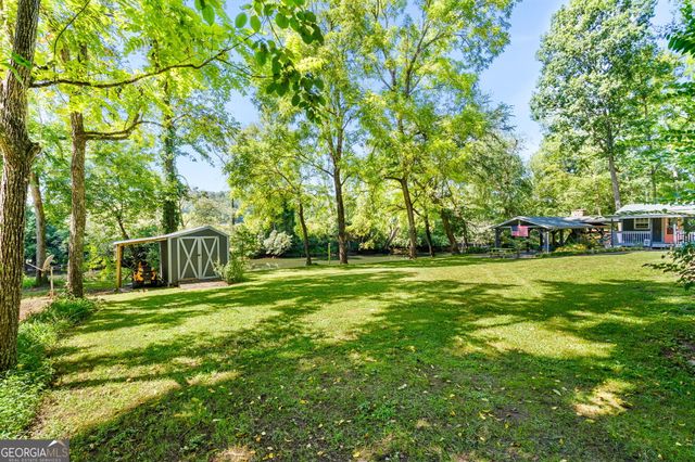 162 Hiawassee River Road, Brasstown, NC 28902