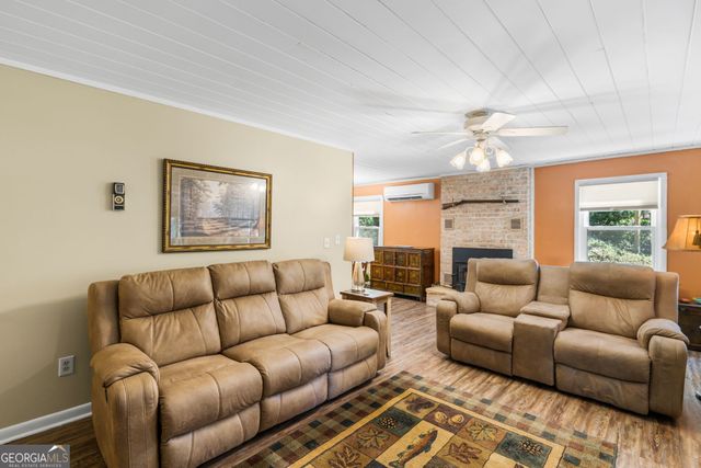 162 Hiawassee River Road, Brasstown, NC 28902