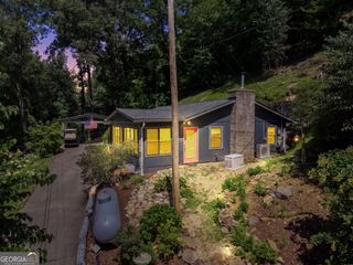 162 Hiawassee River Road, Brasstown, NC 28902
