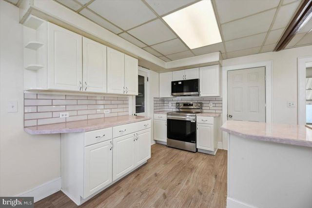 263 S BROADWAY, Pennsville, NJ 08070