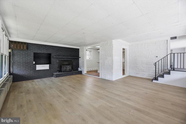 263 S BROADWAY, Pennsville, NJ 08070