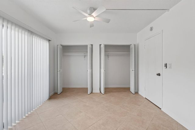 126 NORWICH F, West Palm Beach, FL 33417