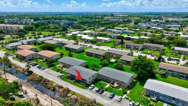 126 NORWICH F, West Palm Beach, FL 33417
