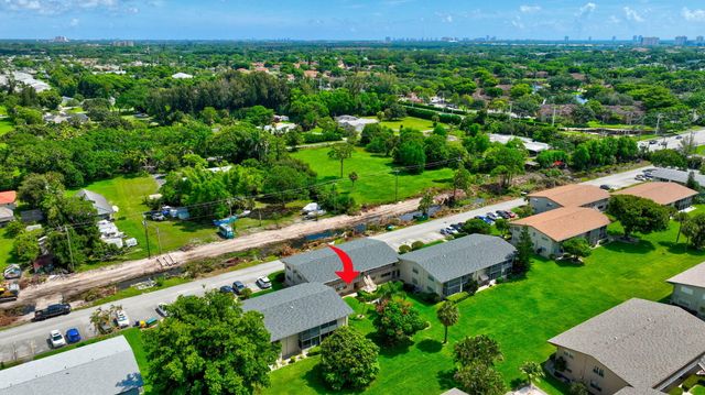 126 NORWICH F, West Palm Beach, FL 33417