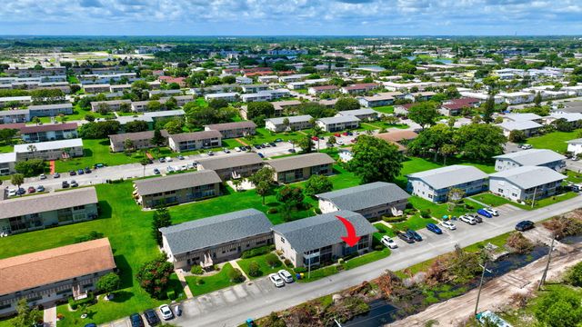 126 NORWICH F, West Palm Beach, FL 33417