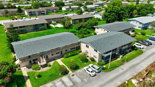 126 NORWICH F, West Palm Beach, FL 33417