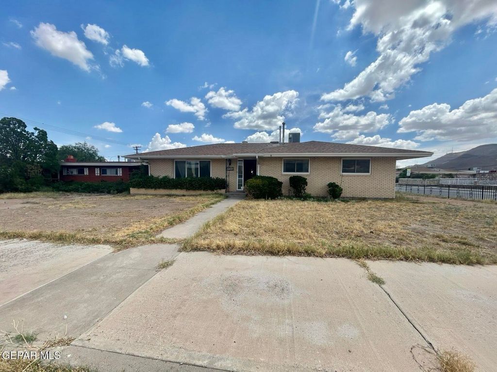 2900 POLK Avenue, El Paso, TX 79930