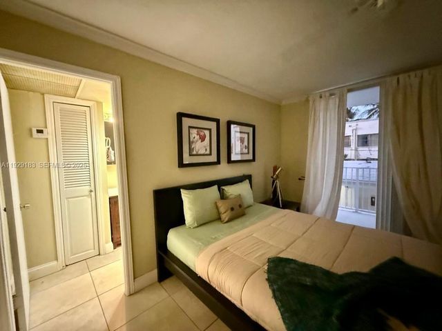 910 Michigan Ave 304, Miami Beach, FL 33139