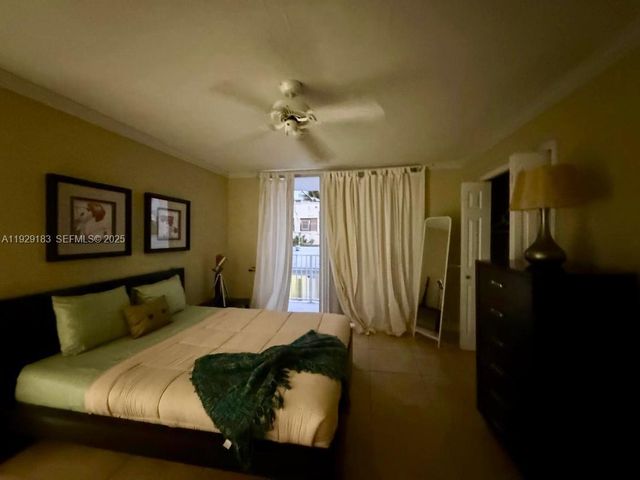 910 Michigan Ave 304, Miami Beach, FL 33139