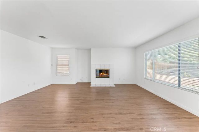 6717 Teasdale, Lancaster, CA 93536