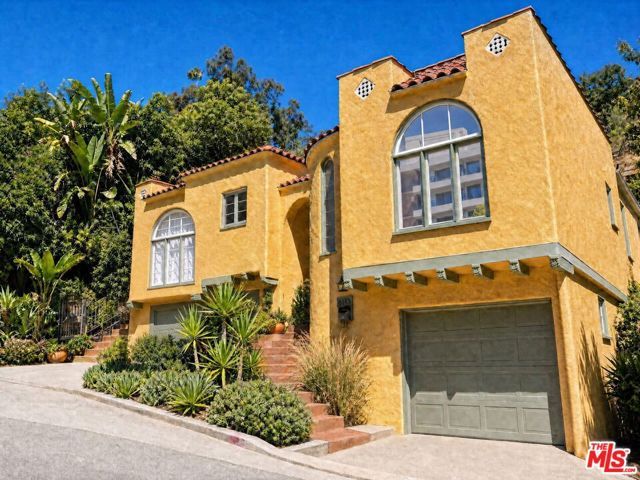 6143 Glen Holly Street, Los Angeles, CA 90068