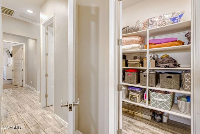 14132 W GRAY FOX Trail, Surprise, AZ 85387