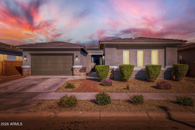 14132 W GRAY FOX Trail, Surprise, AZ 85387