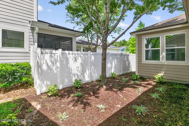 56 FOOTBRIDGE Road, St. Johns, FL 32259