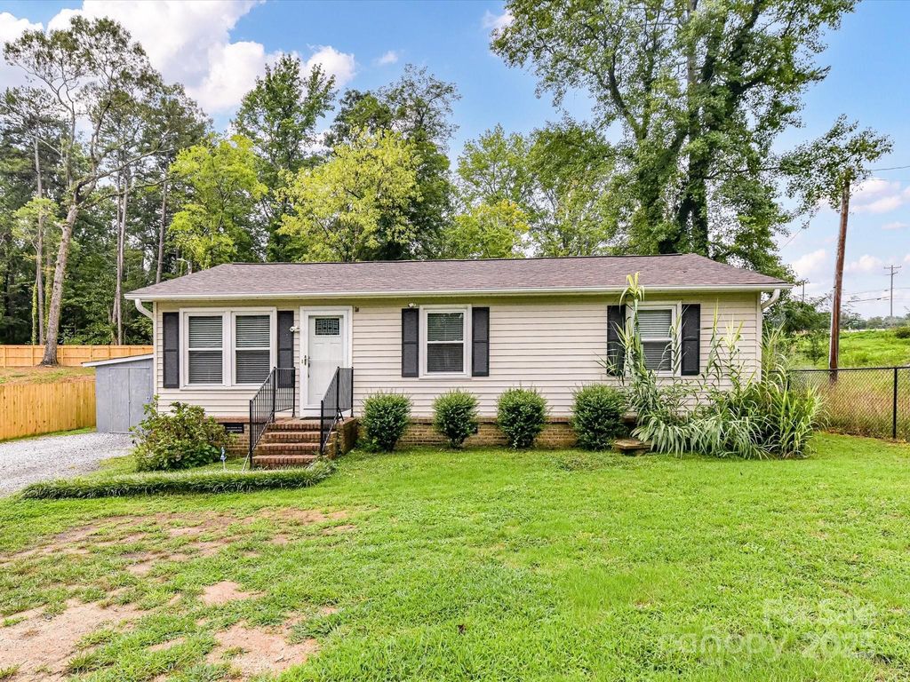 1408 Meadow Avenue, Kannapolis, NC 28083