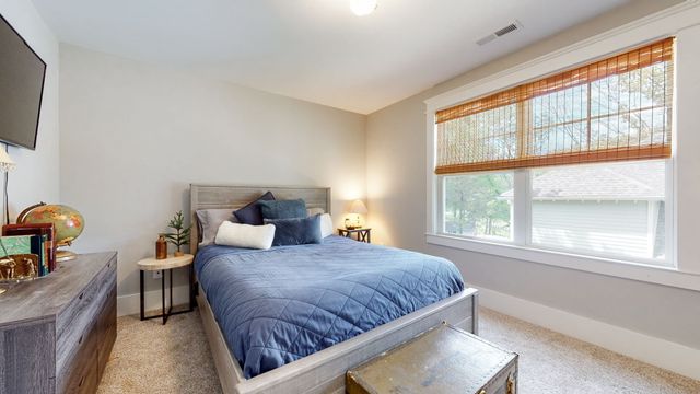7146 Pepper Tree Cir, Fairview, TN 37062