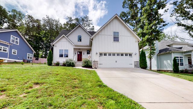 7146 Pepper Tree Cir, Fairview, TN 37062