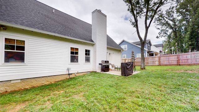 7146 Pepper Tree Cir, Fairview, TN 37062