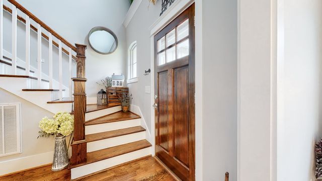 7146 Pepper Tree Cir, Fairview, TN 37062