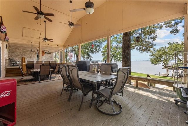 20511 Appaloosa Trail, Crosby, TX 77532