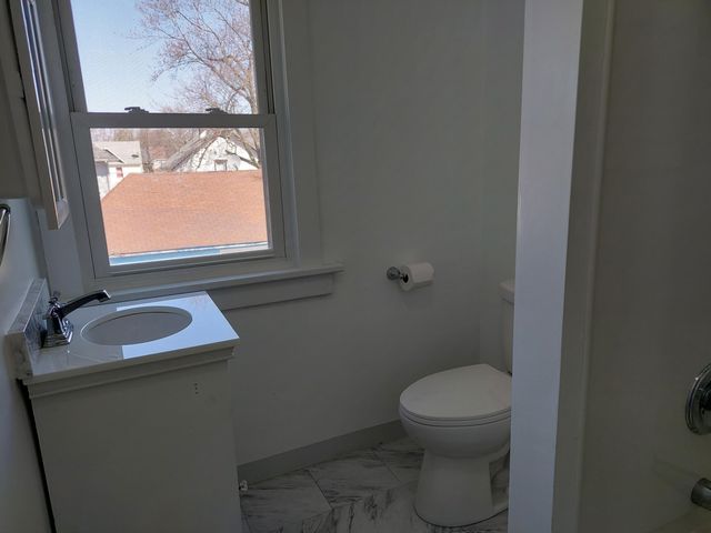 27 Rose Street SW, Grand Rapids, MI 49507