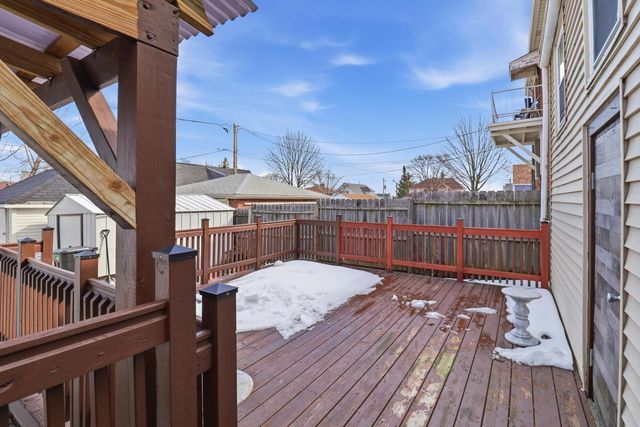 1414 W Euclid AVENUE, Milwaukee, WI 53215