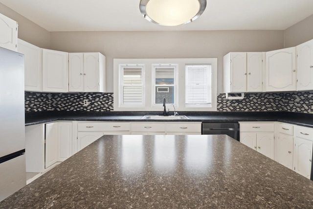 1414 W Euclid AVENUE, Milwaukee, WI 53215