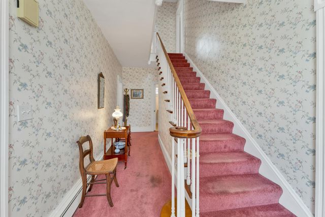 19 Church Street, Alton, NH 03809
