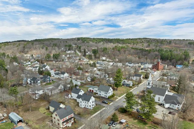 19 Church Street, Alton, NH 03809