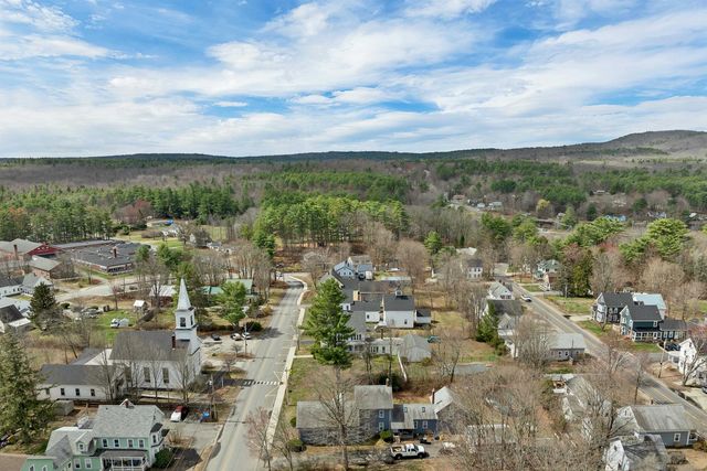 19 Church Street, Alton, NH 03809