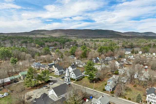 19 Church Street, Alton, NH 03809