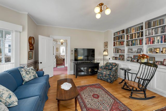 19 Church Street, Alton, NH 03809