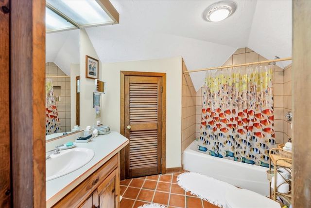 132 Bay Road, Barnstable, MA 02635
