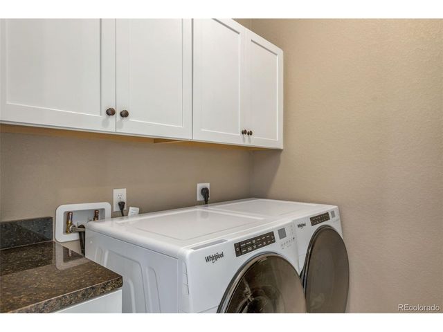 90 Niagara St, Denver, CO 80230