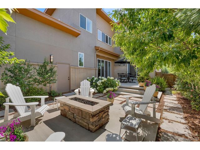 90 Niagara St, Denver, CO 80230