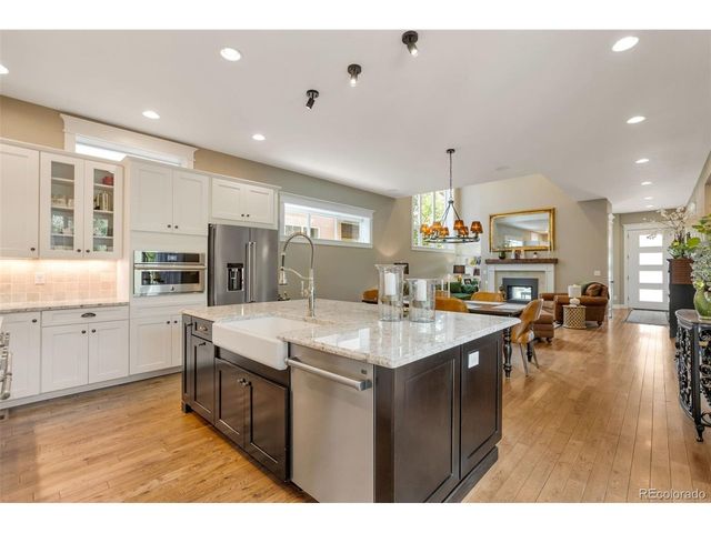 90 Niagara St, Denver, CO 80230