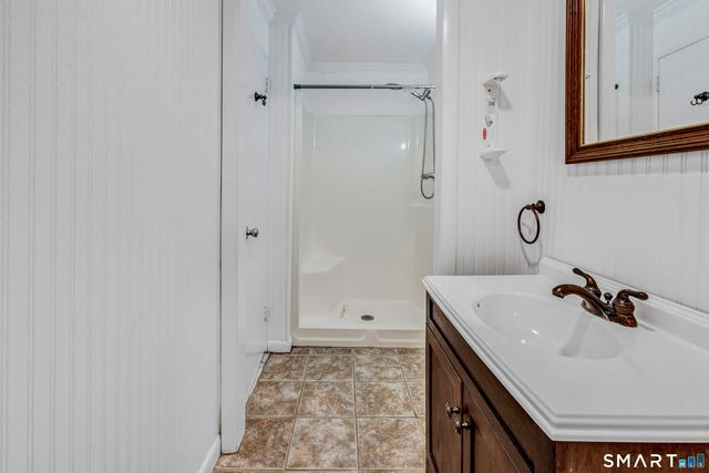 15 Rivergate Woods, Wilton, CT 06897