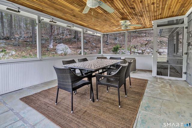 15 Rivergate Woods, Wilton, CT 06897