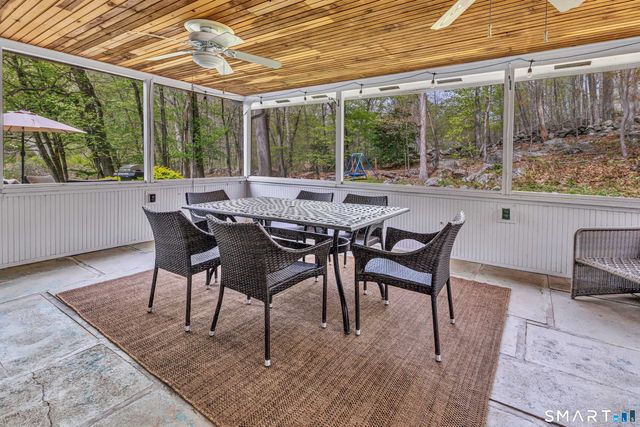 15 Rivergate Woods, Wilton, CT 06897