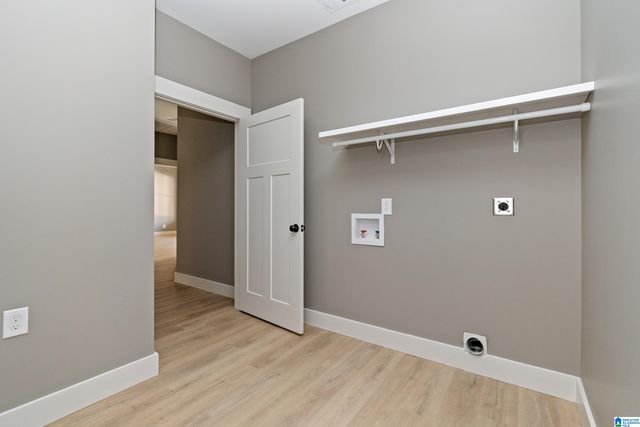 30 CREEKSTONE DRIVE, Sylacauga, AL 35151