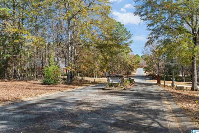 30 CREEKSTONE DRIVE, Sylacauga, AL 35151