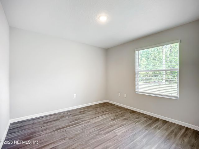 6578 FLOWERS Avenue, Jacksonville, FL 32244