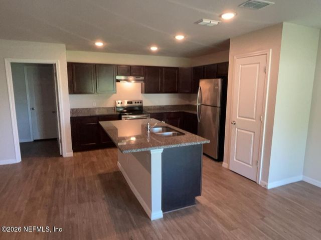 6578 FLOWERS Avenue, Jacksonville, FL 32244