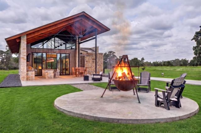 1629 Waldeck Road, Waldeck, TX 78946