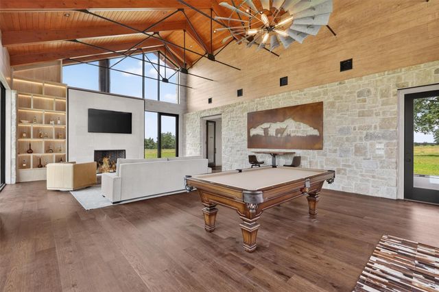 1629 Waldeck Road, Waldeck, TX 78946
