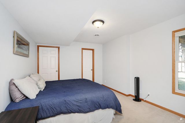 1672 Kingwood, Manhattan, KS 66502