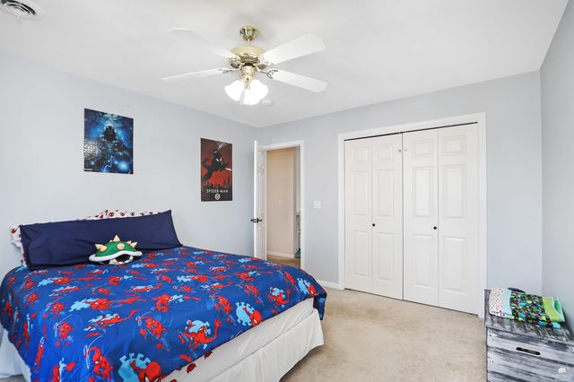 1672 Kingwood, Manhattan, KS 66502