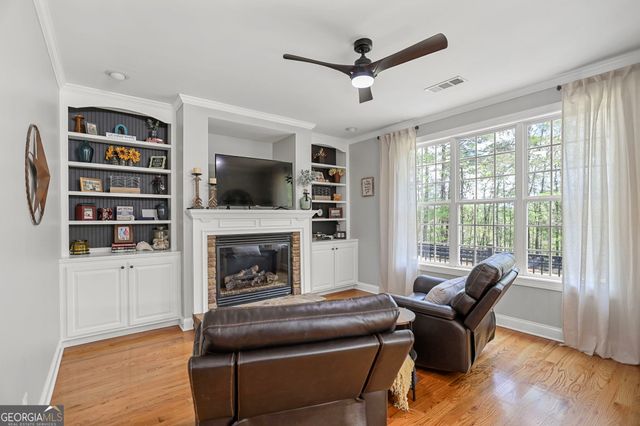 36 Nash Island Lane, Sharpsburg, GA 30277